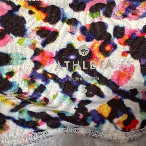 ATHLETA Multicolor High Rise Chaturanga Watercolor Ladies Capri Leggings, S - Picture 3 of 6